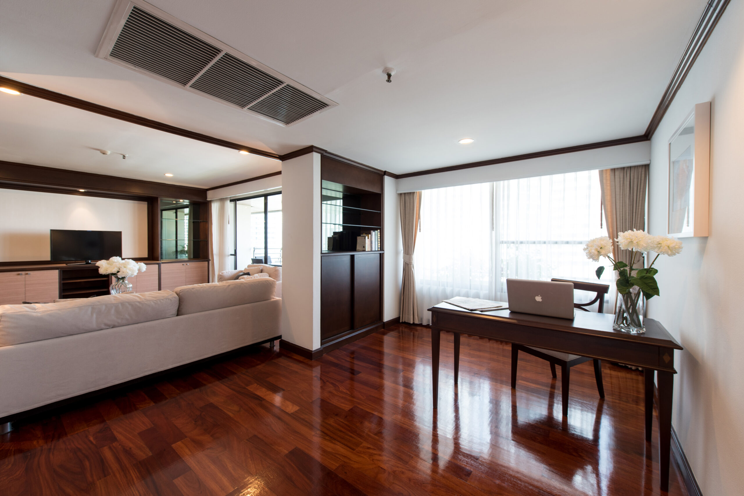Bangkok Property Condo Apartment House Real Estate For Rent in Asok Impressive & Impeccable Place