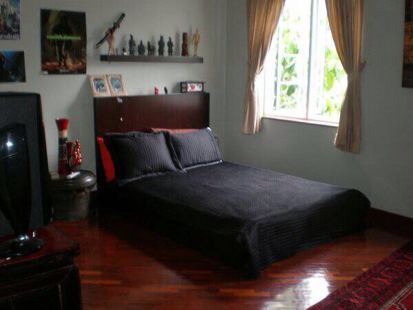 Bangkok House For Rent in Phrom Phong Sukhumvit House with private pool