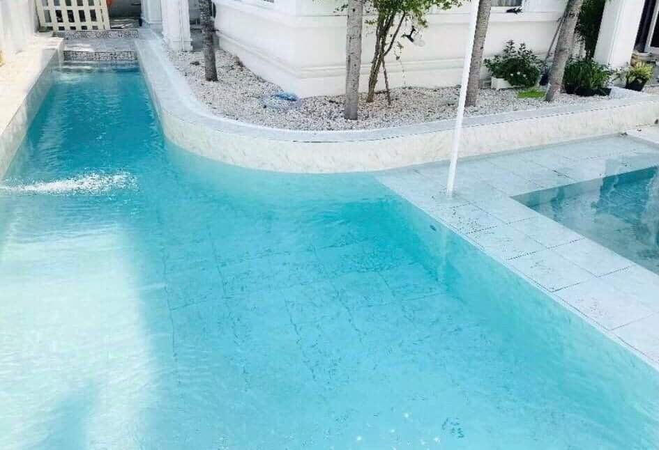 Bangkok House For Rent in Thonglor Sukhumvit Pet Friendly Modern Luxury w/Pool