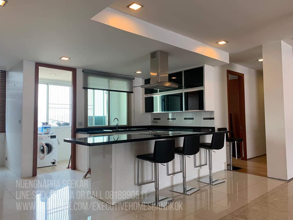 Bangkok Property Condo Apartment Real Estate For Rent in Phra Khanong Sukhumvit Low-rise & High-end - Pet Friendly