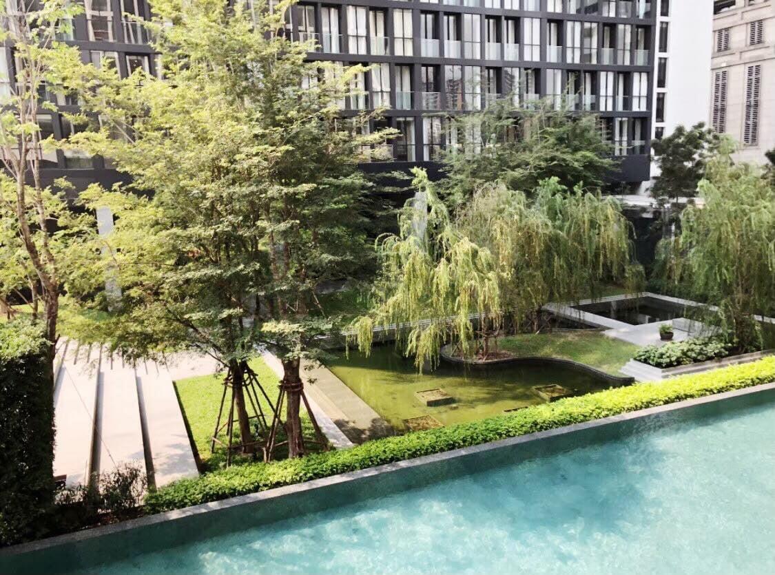 Bangkok Condo Apartment For Rent in Sukhumvit Classy Well Decor Amazing unit in Ploenchit
